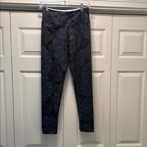 Inspire Active Wear Leggings with Blue Floral Design